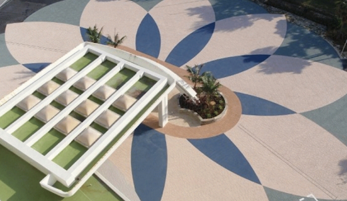 ストリートプリントを用いた見た目が美しく耐久性に優れたアスファルト舗装