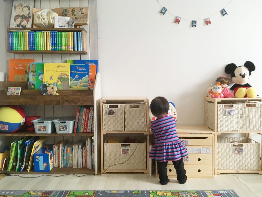 お片づけが楽しくなるおもちゃや絵本の収納DIY